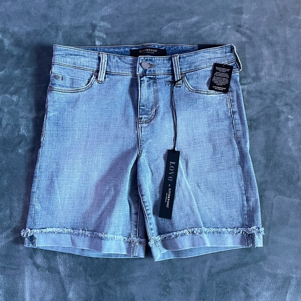 Liverpool Love the Feel Shorts | Women’s Denim Shorts | NWT